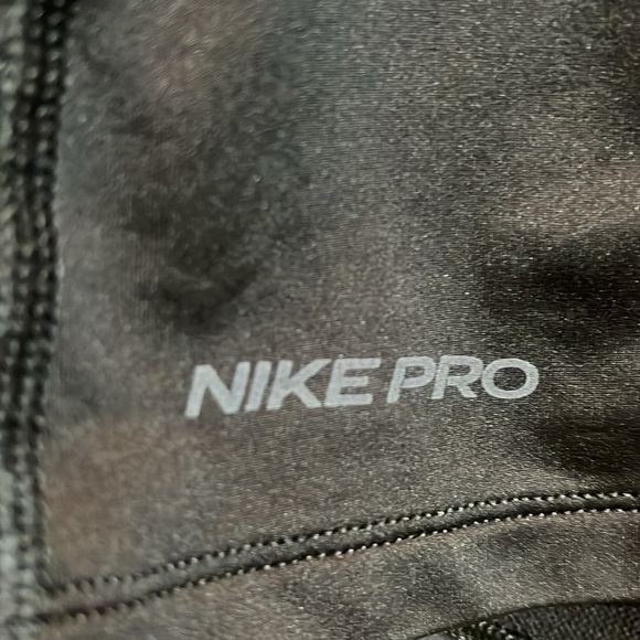 Nike Pro Dri-Fit Long Sleeve Athletic Top - Picture 4 of 8